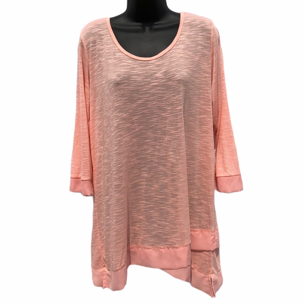Simply Noelle 3/4 sleeve Back Bow top size L / XL